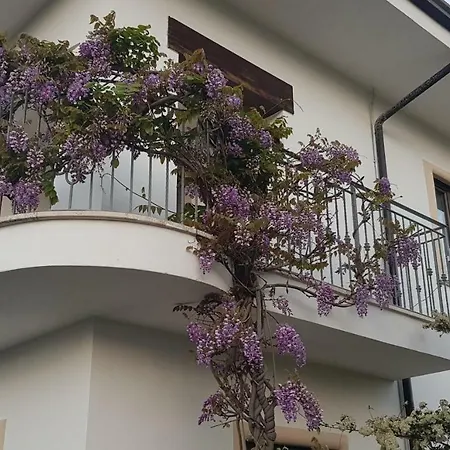 בית הארחה Floriana Cirò Marina