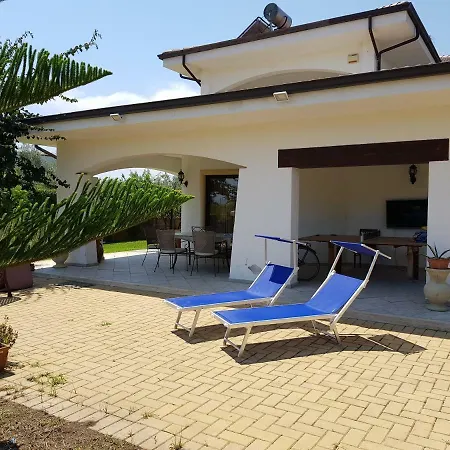 Floriana Guest house Ciro Marina